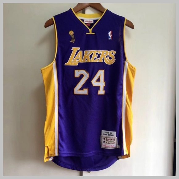 kobe bryant lakers throwback jersey